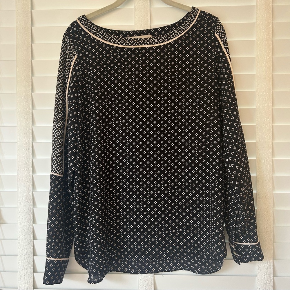 LOFT Top Long Sleeve Black Cream Patterned Blouse XS